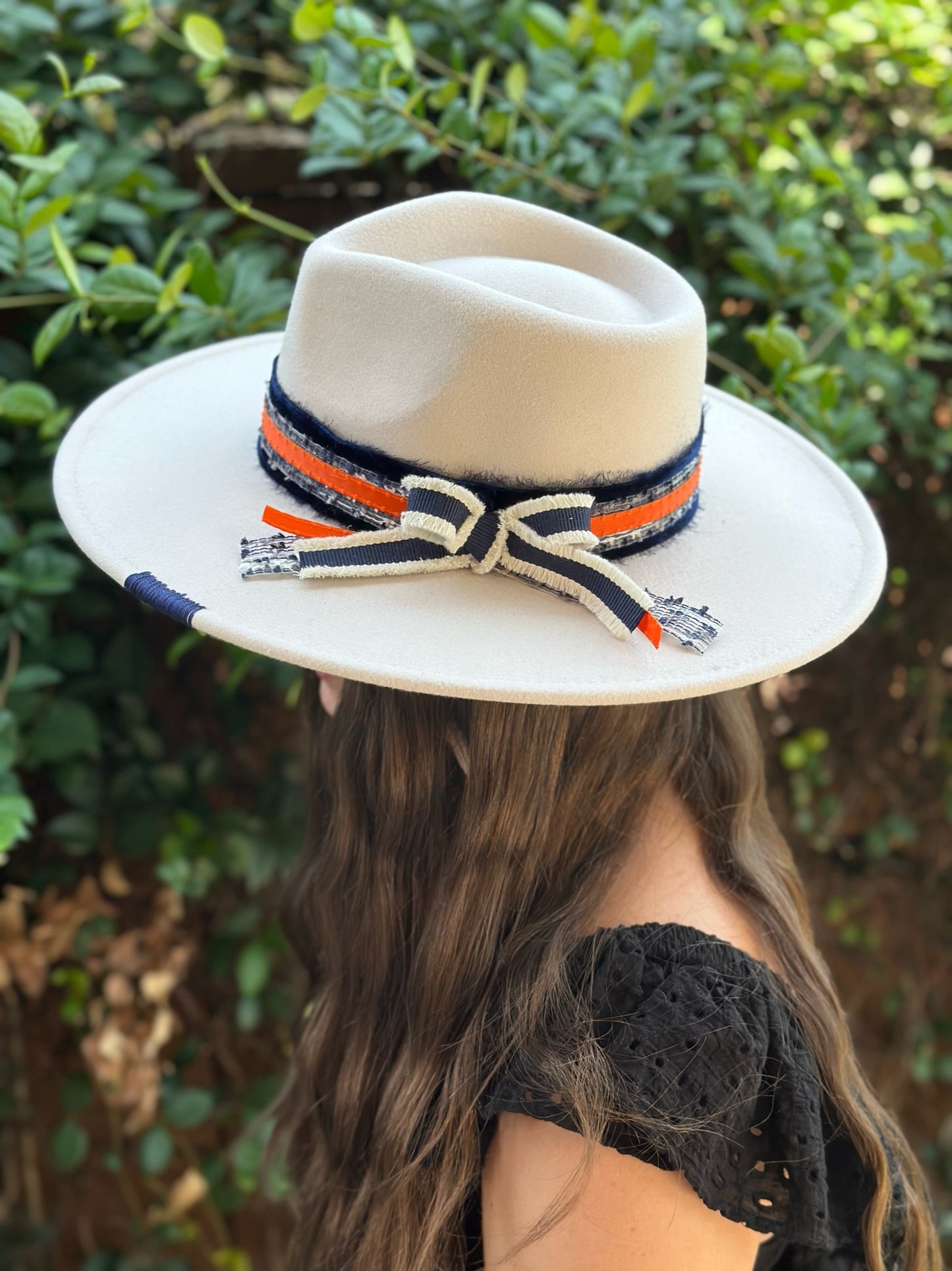 Classic Rancher in Navy & Orange