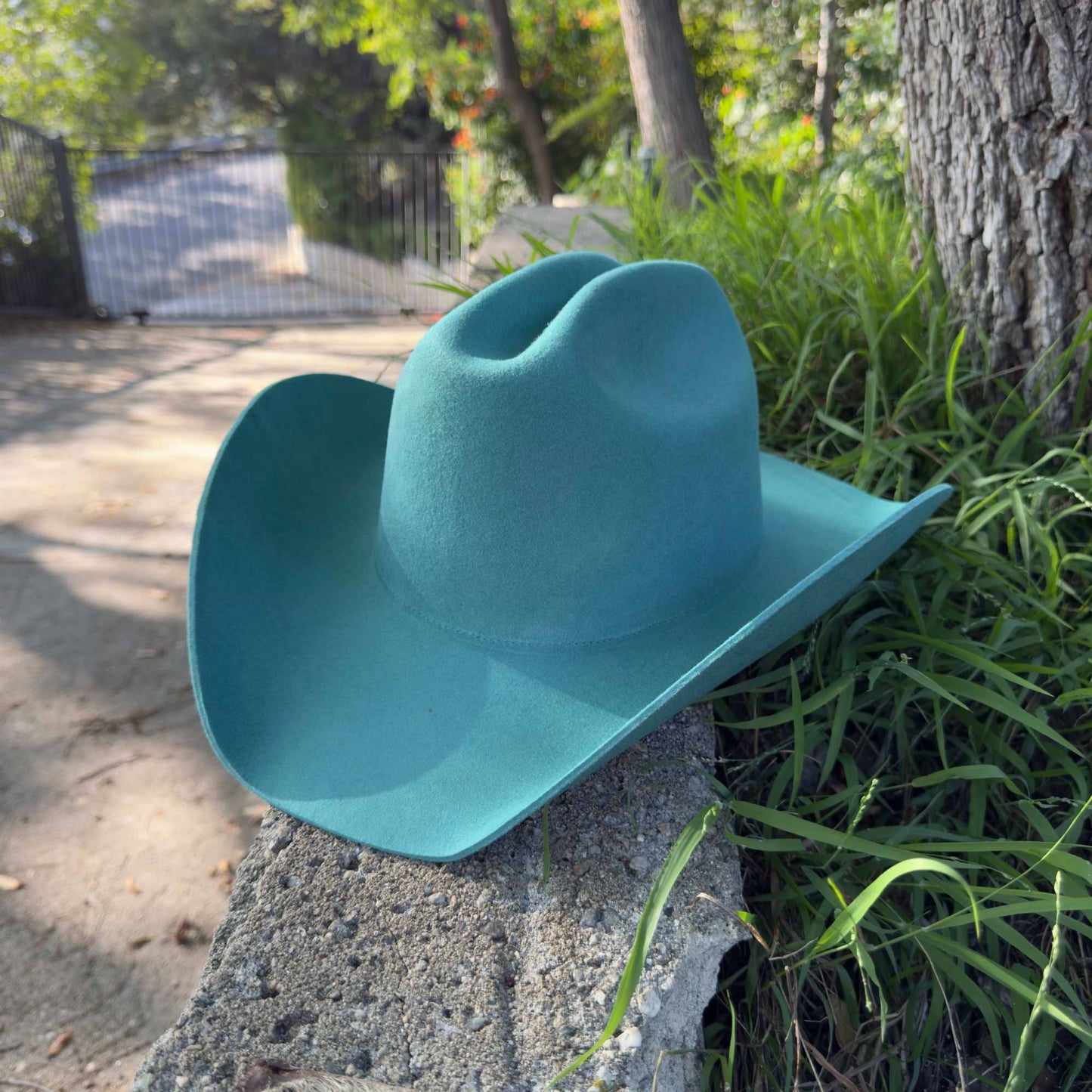 Premium Cattleman Cowboy Hat  made from 100% Australian wool: Black